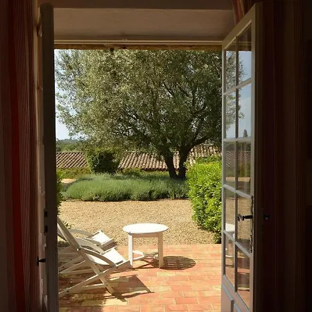 Ξενοδοχείο La Figuiere 3*