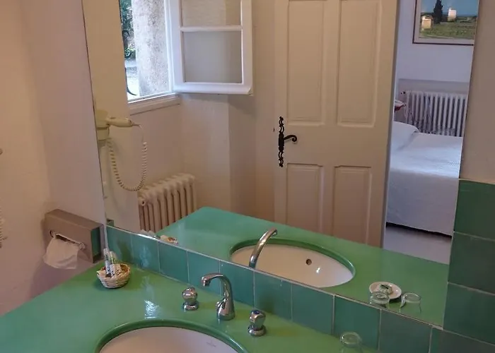 La Figuiere Готель Сен-Тропе