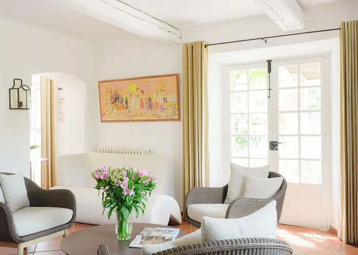 Готель La Figuiere 3*